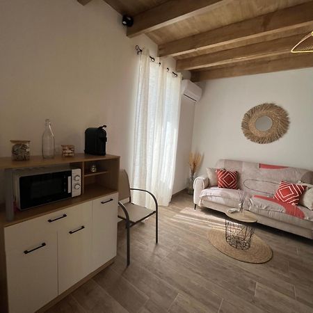Saint-Avit-Sénieur La Petite Ferme De La Croix B&B 외부 사진